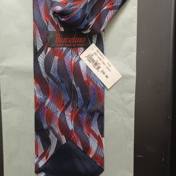 Vintage Barcelino Italian Silk Tie - Picture 2 of 2